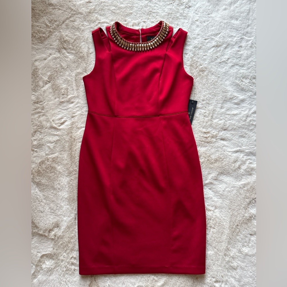 Elegant Red Sleeveless Dress